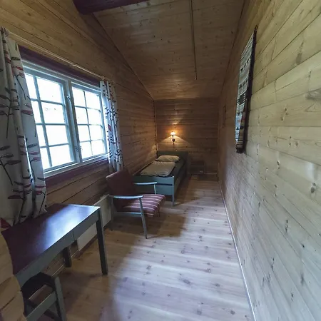 Dombas Hostel