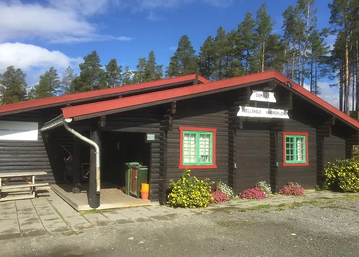 Dombås Hostel *