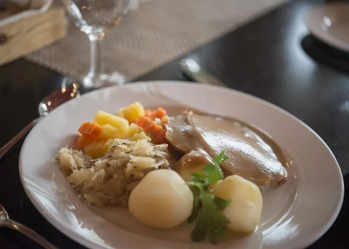 Dombas Hostel Hostal *